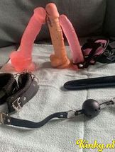 anna-bdsm-via-kinky-690b1648f65b700013931d5b