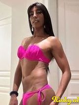 Merlot - Hot Latina
