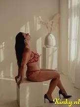 saskia-escort-via-kinky-68cbb6ea7e9b920013109b82