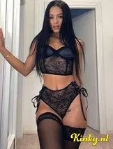 inaya-prive-ontvangst-via-kinky-68cbe69b034a850013ea8bf9