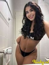 alisson-prive-ontvangst-via-kinky-68ed12ae4884f30013e8bb91