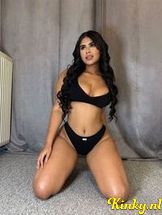 alisson-prive-ontvangst-via-kinky-68f6a00b96de7800138333eb