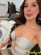 becky-prive-ontvangst-via-kinky-68cd19a54884f30013e8967b