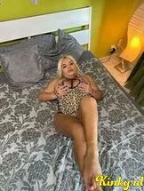 elleny-escort-via-kinky-68cd6568f6c6eb0013e5dfb7