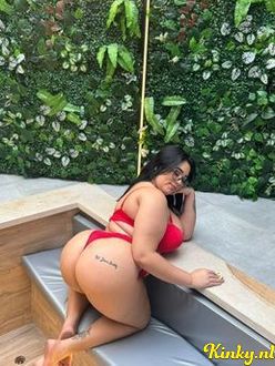 anitta-virtual-sex-via-kinky-68cef1d2034a850013ea9134