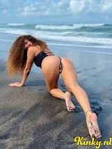 dior-escort-via-kinky-68de396b7e9b92001310b51e