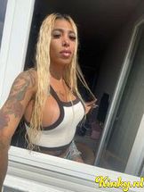 kimmy-prive-ontvangst-via-kinky-68d475614884f30013e8a0eb