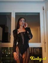 sara-prive-ontvangst-via-kinky-69322596ed04a20013a1f281