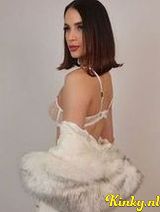 Saravoss - Velvet Night - The model experience