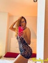 Ximena - SEXY COMPLACENT