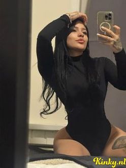 nicole-prive-ontvangst-via-kinky-6902839332844c0013f62c59