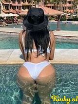 Kym - Sexy and hot for you