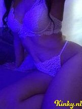 adelle-prive-ontvangst-via-kinky-68d2fc7a4884f30013e89e7f