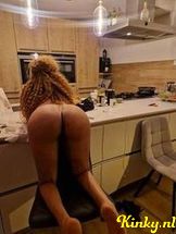 iris-escort-via-kinky-68ee4643c6c1e00013dabf0a