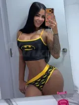 Stormi - SEXY BRUNETTE party girl