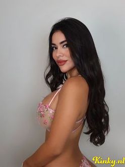 sabrina-escort-via-kinky-68d6429a2f74810013c83b1f