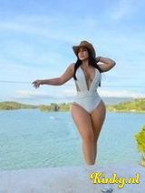 Sabrina - Hot new latina mami in town new