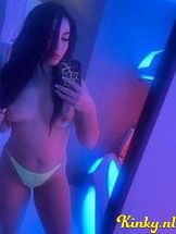 andra-escort-via-kinky-68e9117ec6c1e00013dab8f0