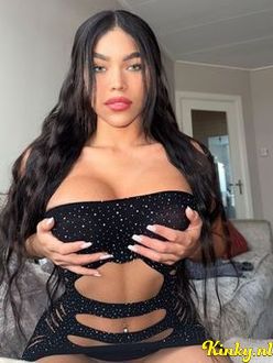 nahomi-escort-via-kinky-68de59a755988d001330f1a3