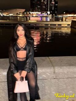 nahomi-prive-ontvangst-via-kinky-698b8f345ae1b00013fbc1d7