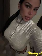 manuela-prive-ontvangst-via-kinky-690094caa9c49d0013965bbe