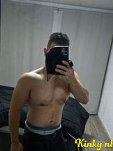 valentino-escort-via-kinky-68d58ed9f2706a00138dc893