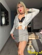 alice-virtual-sex-via-kinky-68d5b43cf2706a00138dc8b0