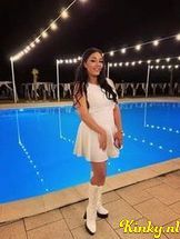 amyra-prive-ontvangst-via-kinky-68dfbb522f74810013c84664