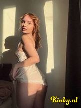 lexi-virtual-sex-via-kinky-693f027098fed50013e7b4ad