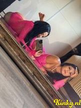 sindy-&-amira-escort-via-kinky-68d6956e034a850013ea9d15