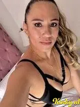 Brenda - Sexy latina girl 