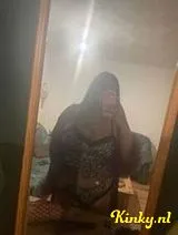 Emma - Ik ben geil, ik wil je pijpen.