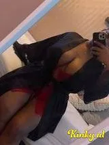 Emma - Ik ben geil, ik wil je pijpen.