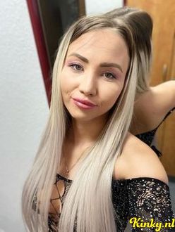 laura-escort-via-kinky-68dbbbee6414c600131a5391
