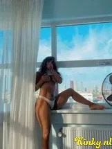 juli-prive-ontvangst-via-kinky-68da2bbc55988d001330eb56