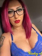 alexandra-escort-via-kinky-68dba2717e9b92001310b117