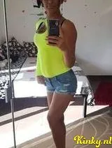 Simona - Hoi ik ben simona een heel heet en speels meisje