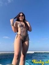 Paula - First time in the city
