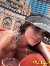 miluu-prive-ontvangst-via-kinky-68de5cafc6c1e00013daabae