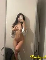 Elly - Ella is here for you and your fantasies!