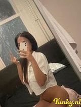 Elly - Ella is here for you and your fantasies!