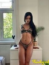 Sammy - Latin Girl