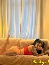 lora-escort-via-kinky-68de5cfe2f74810013c8444e