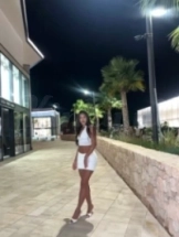 manuela-erotische-massage-via-kinky-692ed6127550210014c57cf0