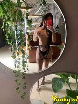 rhanna-prive-ontvangst-via-kinky-68dfc94e2f74810013c846b9