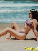 rhanna-prive-ontvangst-via-kinky-68e7af737e9b92001310c096