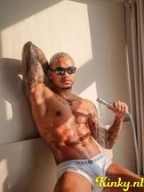 davi-escort-via-kinky-68de3efa7e9b92001310b52b