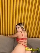 Emma - Hot Blond likes to suck and party