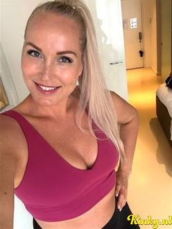 aurelia-prive-ontvangst-via-kinky-68f0d4610e66ef00137b258e
