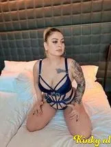 naty-escort-via-kinky-69014af0665fb20013634099